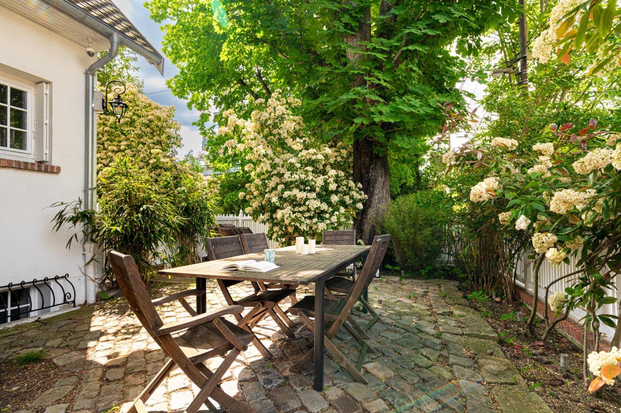 Modern Apartement Grand Paris, Tv Salon, Sharing Garden, Villa Des Ammonites Мёдон Экстерьер фото